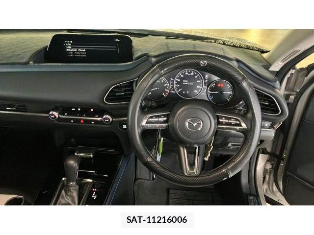 Mazda CX-30 2022-07 8007309-16