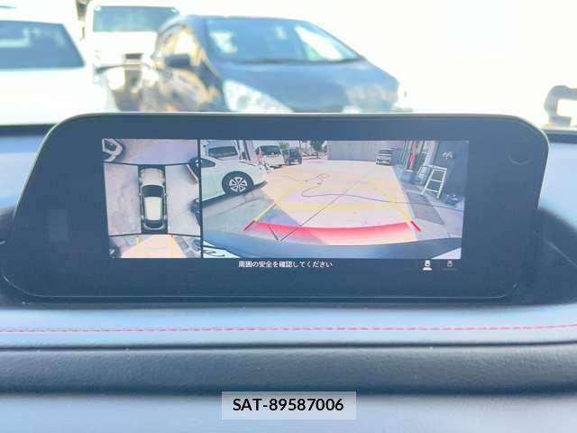 Mazda CX-30 2023-07 8010338-11