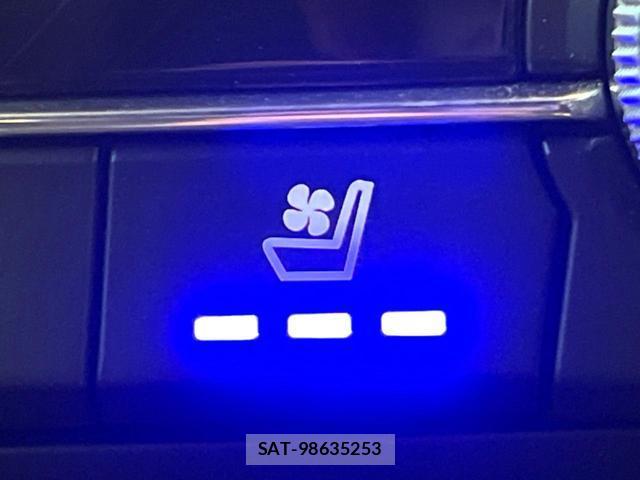 Mazda CX-5 2022-02 8006152-6