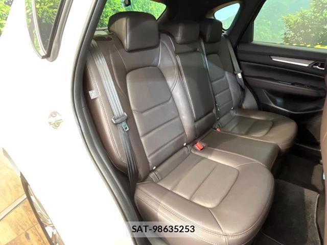 Mazda CX-5 2022-02 8006152-8