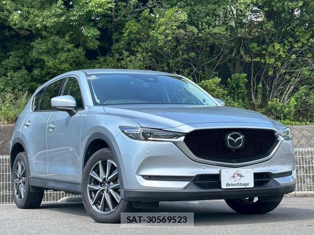 Mazda CX-5 2018-09 8008473-2