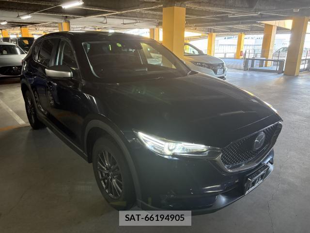 Mazda CX-5 2017-08 8010479-0