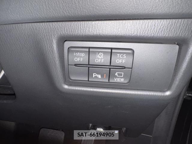 Mazda CX-5 2017-08 8010479-13