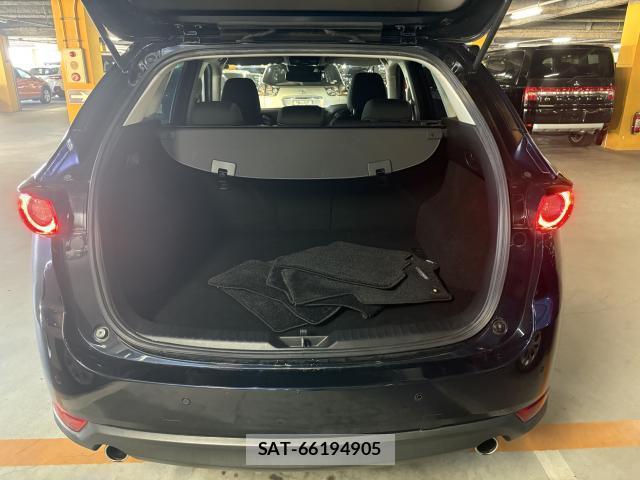 Mazda CX-5 2017-08 8010479-6
