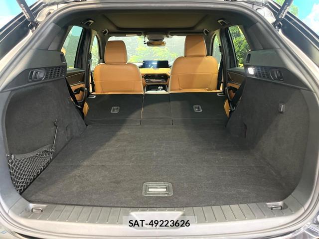 Mazda CX-60 2022-09 8006154-9