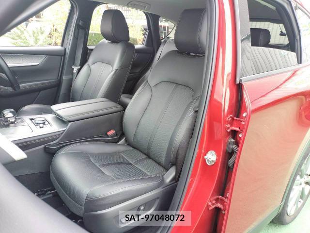 Mazda CX-60 2023-04 8008808-8