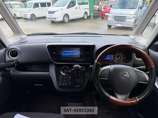Nissan DAYZ ROOX 2014-09 8011704-2