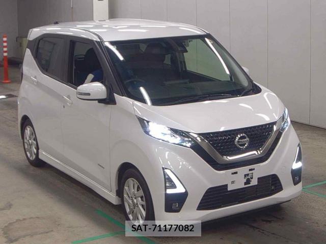 Nissan DAYZ 2022-07 8004241-0