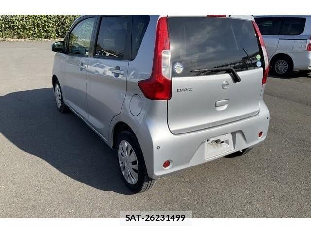 Nissan DAYZ 2017-06 8004278-1