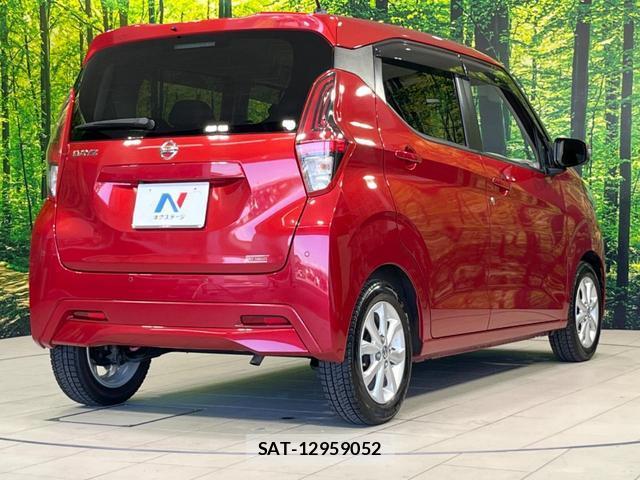 Nissan DAYZ 2022-03 8004646-16