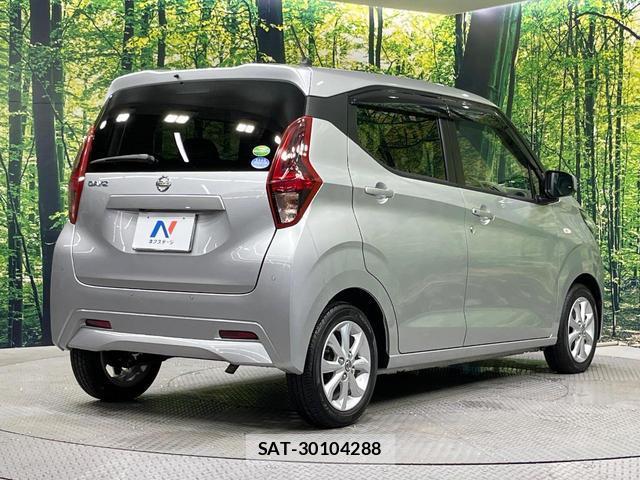 Nissan DAYZ 2019-09 8006924-16