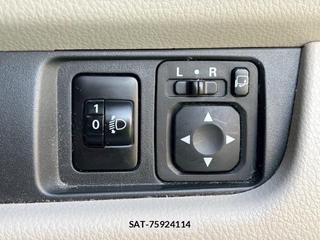 Nissan DAYZ 2014-09 8008807-13