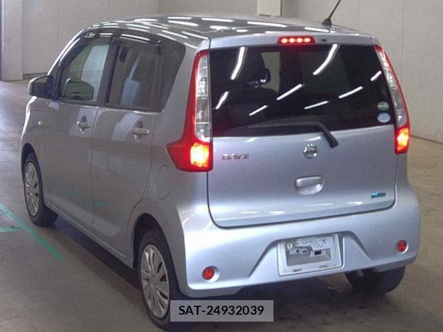 Nissan DAYZ 2015-06 8008876-1