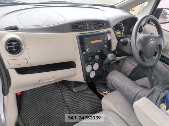 Nissan DAYZ 2015-06 8008876-2