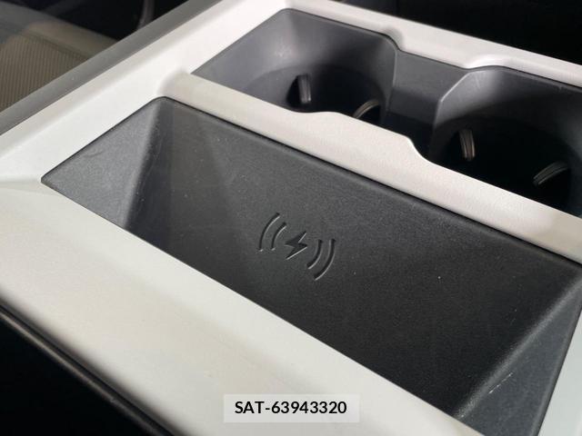 Land Rover DEFENDER 2025-08 8009578-14