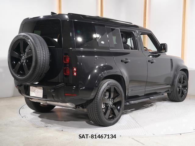 Land Rover DEFENDER 2024-06 8010423-8