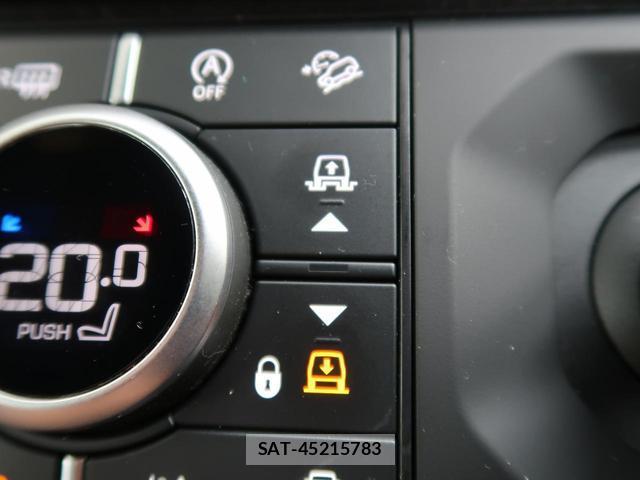 Land Rover DEFENDER 2024-02 8011598-10