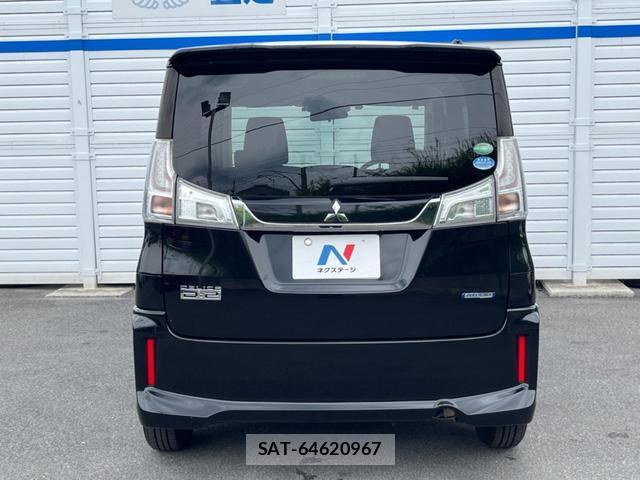 Mitsubishi DELICA 2017-09 8003621-15