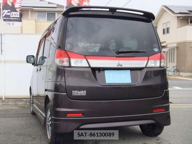 Mitsubishi DELICA 2011-11 8004132-16