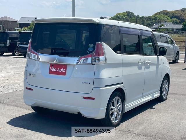 Mitsubishi DELICA 2016-06 8004336-14