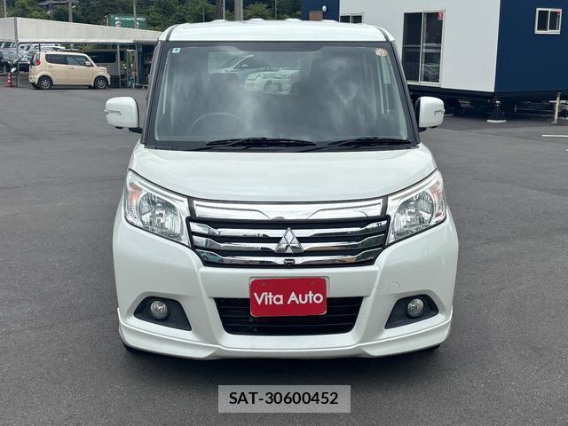 Mitsubishi DELICA 2017-09 8004830-17