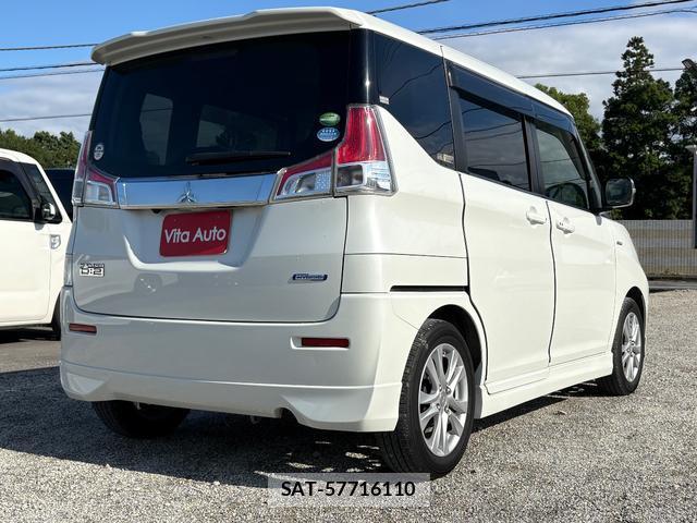 Mitsubishi DELICA 2016-01 8004831-14