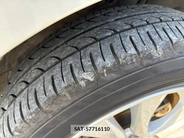 Mitsubishi DELICA 2016-01 8004831-16