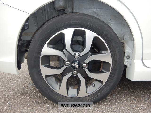 Mitsubishi DELICA 2017-09 8005340-12