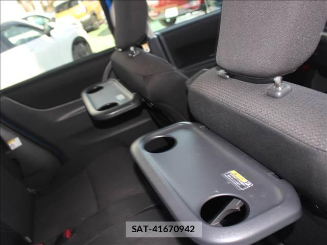 Mitsubishi DELICA 2014-02 8005353-3
