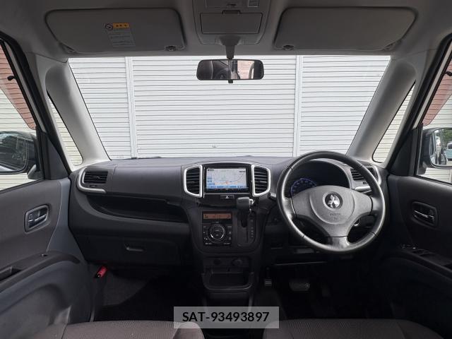 Mitsubishi DELICA 2014-01 8006173-2