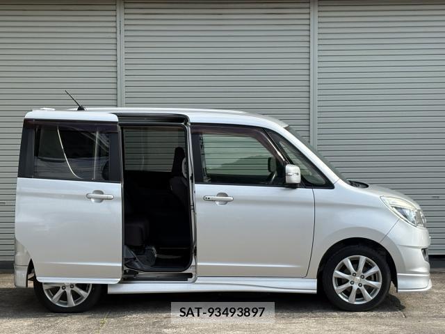 Mitsubishi DELICA 2014-01 8006173-3