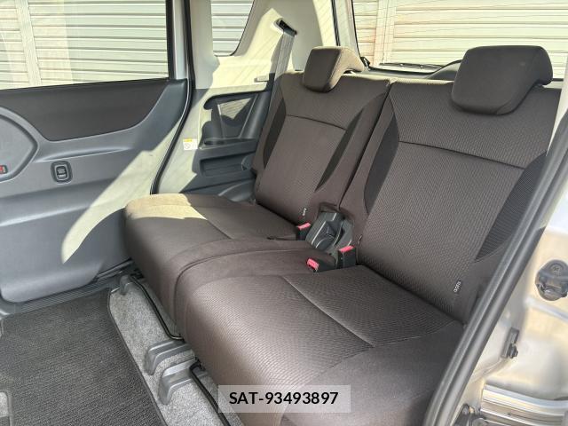 Mitsubishi DELICA 2014-01 8006173-6