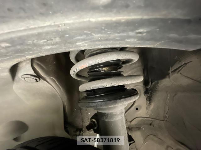 Mitsubishi DELICA 2016-06 8006279-19