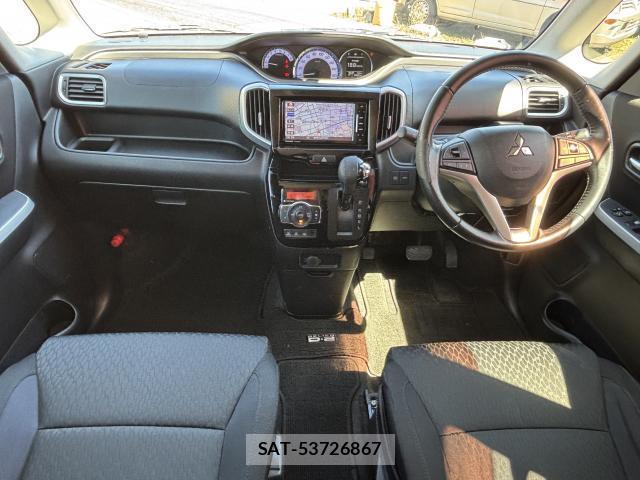 Mitsubishi DELICA 2018-05 8006335-2