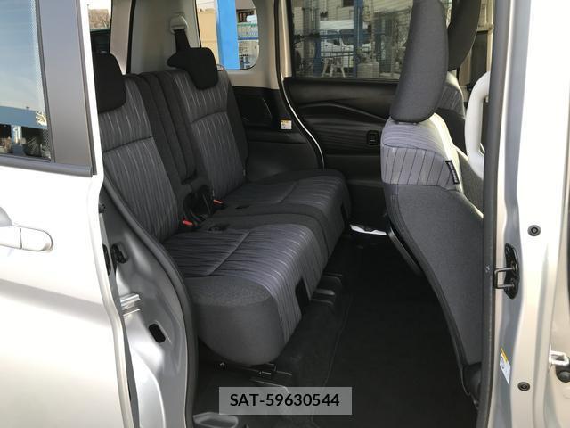 Mitsubishi DELICA 2023-03 8006438-16