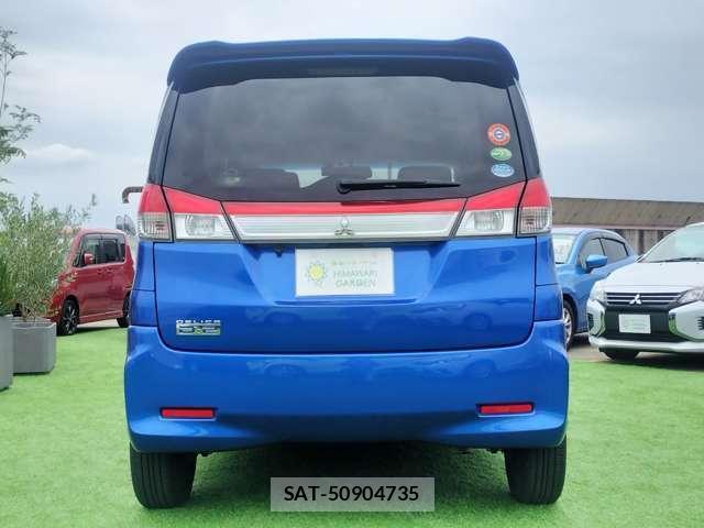 Mitsubishi DELICA 2014-08 8006480-17