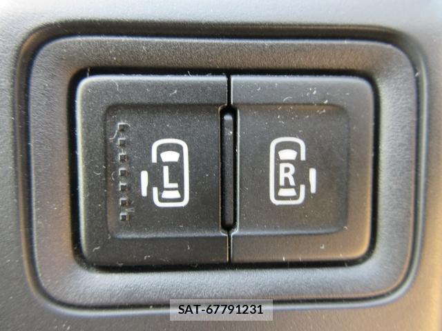 Mitsubishi DELICA 2019-01 8006509-10