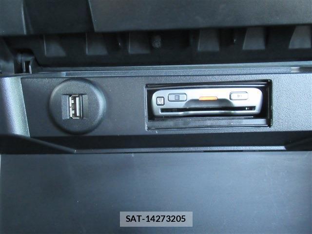 Mitsubishi DELICA 2018-09 8006584-7