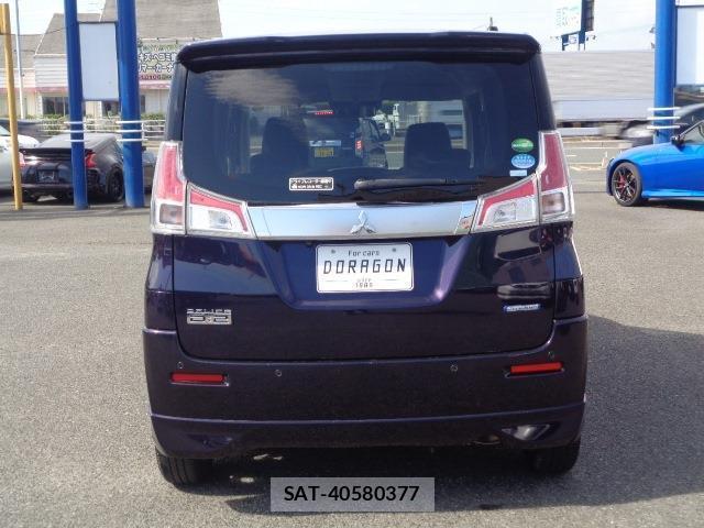 Mitsubishi DELICA 2020-03 8006638-6