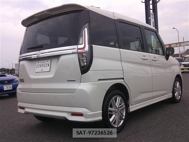 Mitsubishi DELICA 2024-05 8006660-5