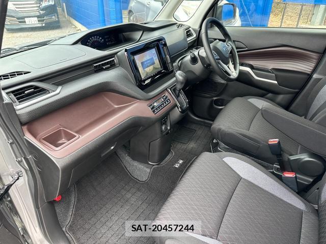 Mitsubishi DELICA 2021-03 8006825-10