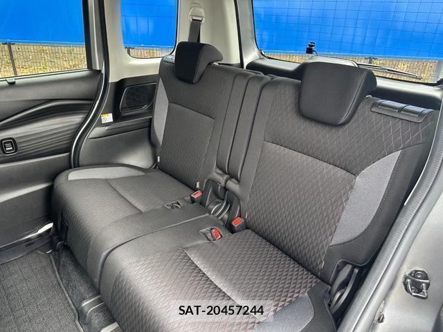 Mitsubishi DELICA 2021-03 8006825-13