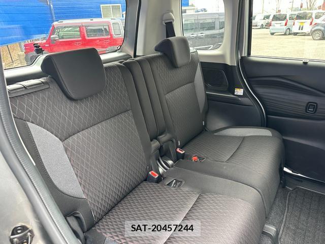 Mitsubishi DELICA 2021-03 8006825-17