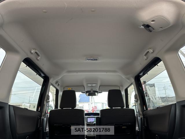 Mitsubishi DELICA 2017-02 8007231-19
