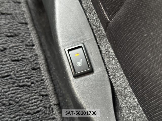 Mitsubishi DELICA 2017-02 8007231-9