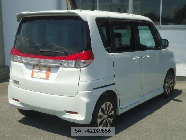 Mitsubishi DELICA 2014-02 8007678-1