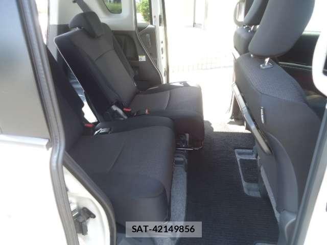 Mitsubishi DELICA 2014-02 8007678-14