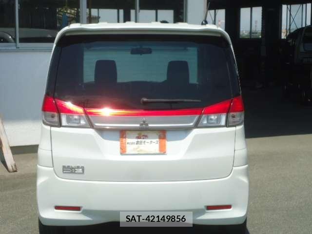 Mitsubishi DELICA 2014-02 8007678-16