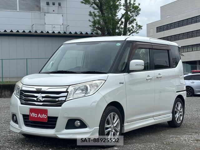 Mitsubishi DELICA 2017-03 8008385-9
