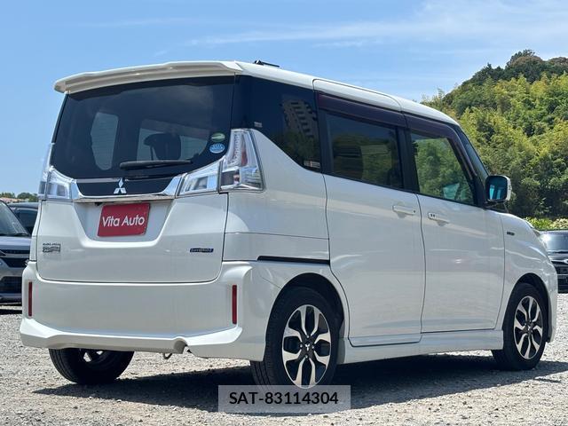 Mitsubishi DELICA 2017-06 8008389-12